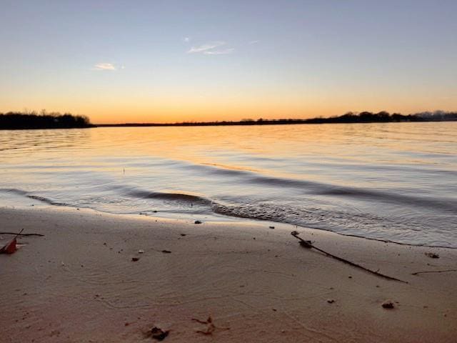 Photo - 720 Lakeshore Dr