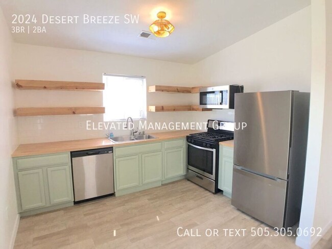 Beautiful 3 bedroom in SW Albuquerque! Are... - Beautiful 3 bedroom in SW Albuquerque! Are... House