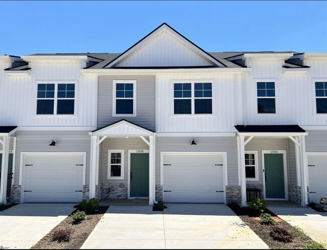 Building Photo - 1508 Yellowwood Ct Rental