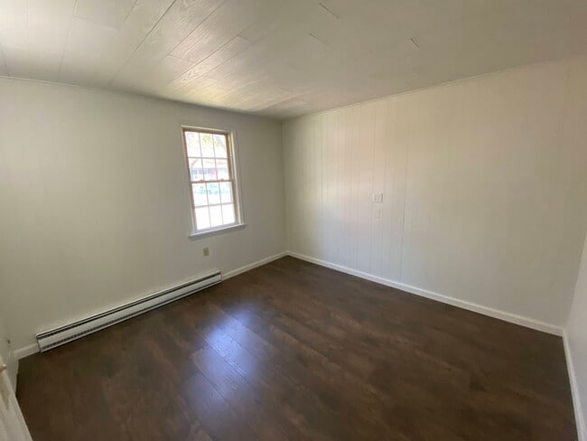 Photo - Chestnut Grove Village 01