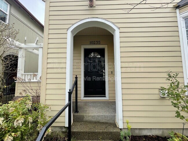 Photo - 10235 NW Edgewood Dr
