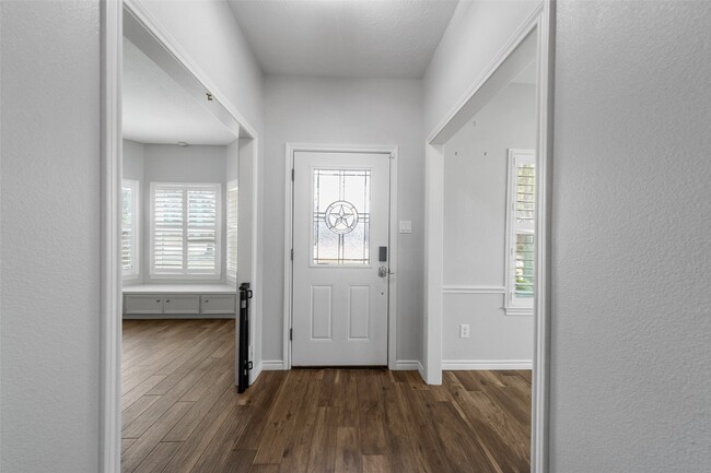 Photo - 1116 River Ct