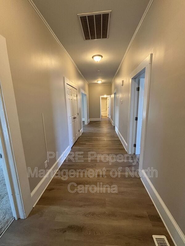 Photo - 504 Westside Dr