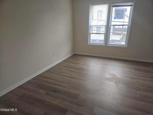 Photo - 29 Robin St Unidad 2