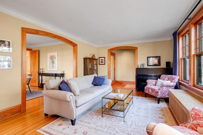 Photo - 4401 Aldrich Ave S Unit A