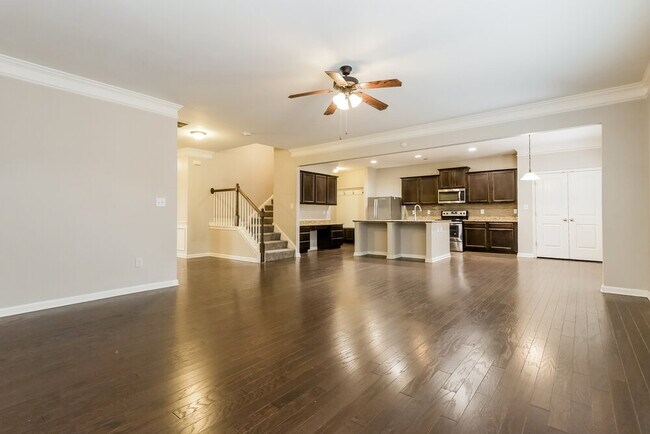 Photo - 229 Klinetop Dr