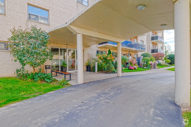 Lynnwood Place