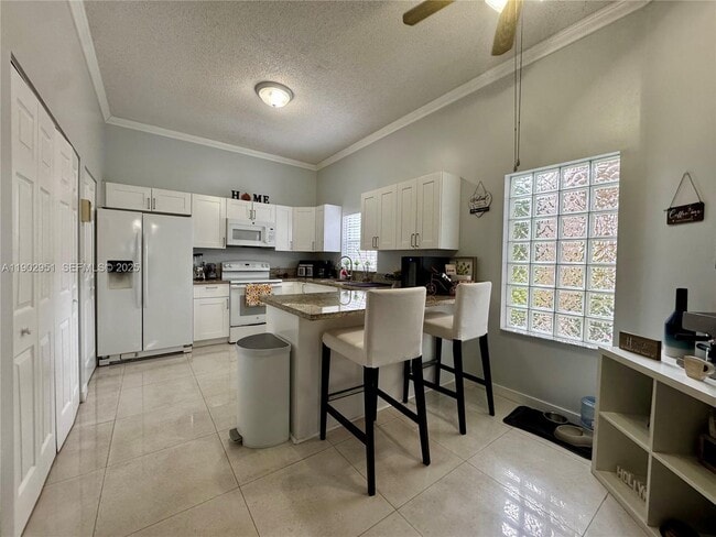 Photo - 16137 Emerald Cove Rd