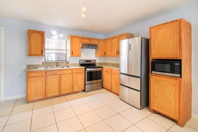 Photo - 2921 Yuma Ave