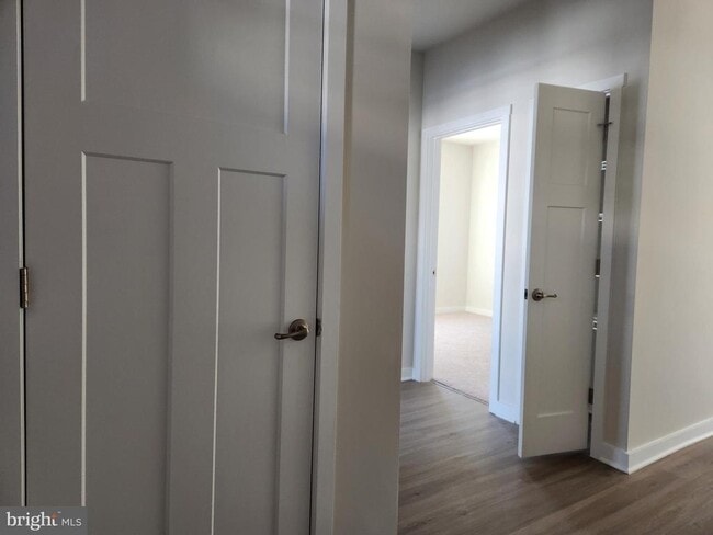 Photo - 327 Baker Dr