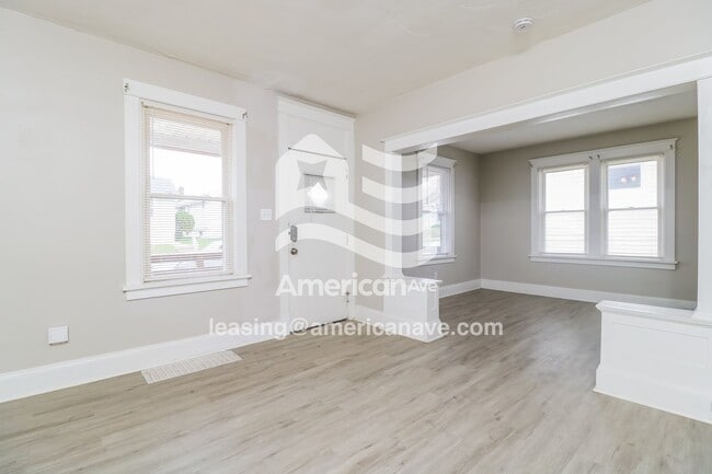 Photo - 4442 Bingham Ave