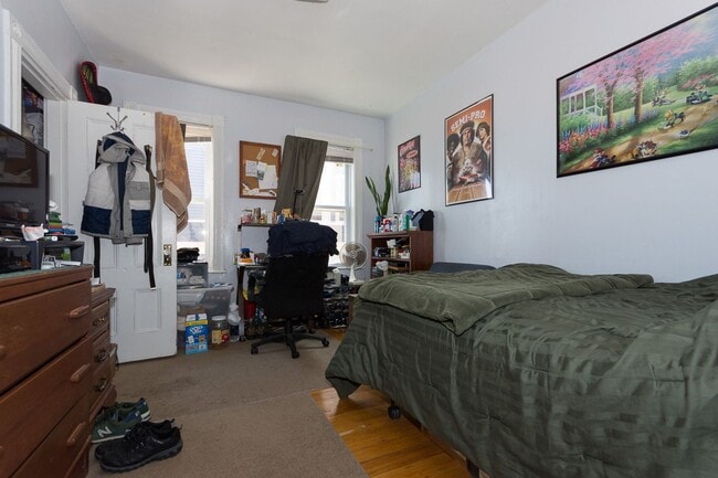Photo - 3 Bed / 1 Bath on Hillside St | Mission Hill | 9/1