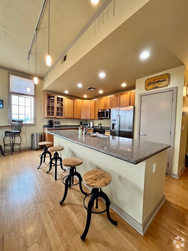 Building Photo - 275 S Harrison St Unit 601 Rental