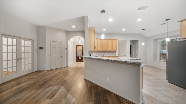 Photo - 4812 Lakefront Terrace Dr