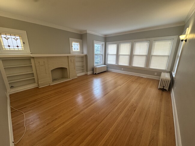 Photo - 6208 N Artesian Ave