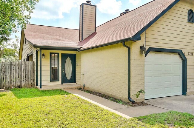 Photo - 8704 Clearbrook Trail