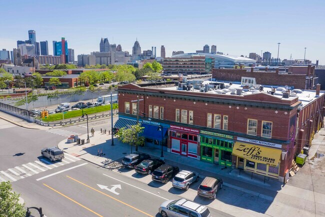 Photo - 1363 E Fisher Fwy