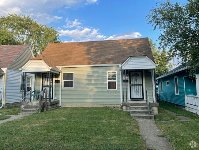 Building Photo - 1517 N Chester Ave Rental