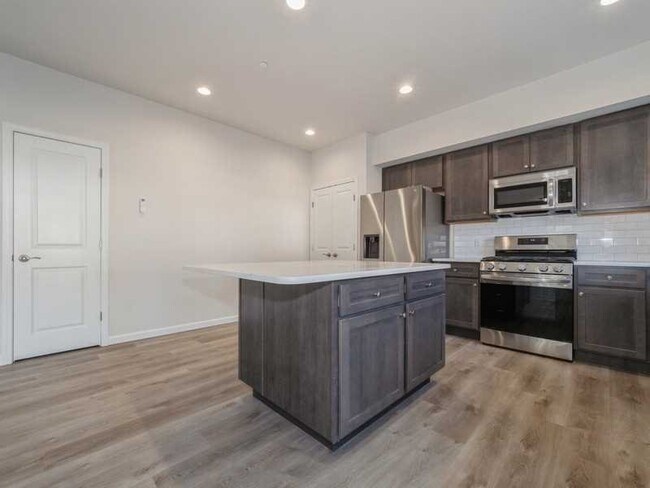 Photo - 1 south hills way Unit 7