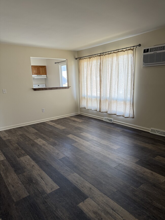 Photo - North Town Apartments