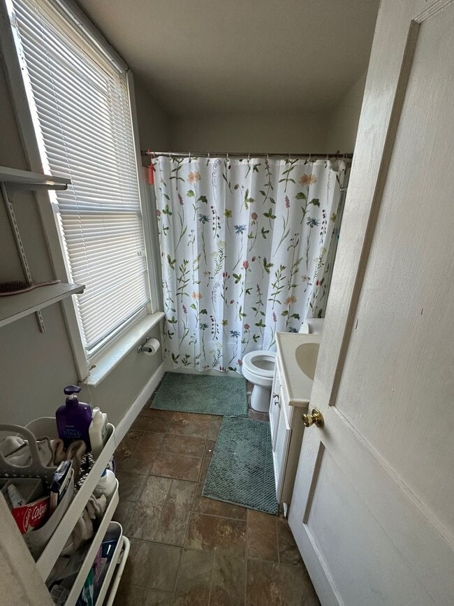 Photo - 2319 Chickasaw St Unit 2