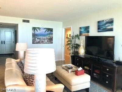 Photo - 6585 Nicholas Blvd Unidad 1001