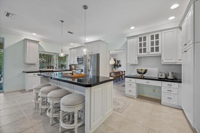 Photo - 148 Scarborough Terrace