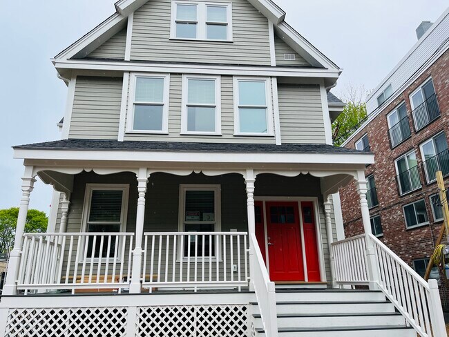 Photo - 80 Garfield St