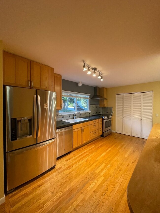 Photo - Lovely 3 BED / 2 BATH family home in Parkside neighborhood!