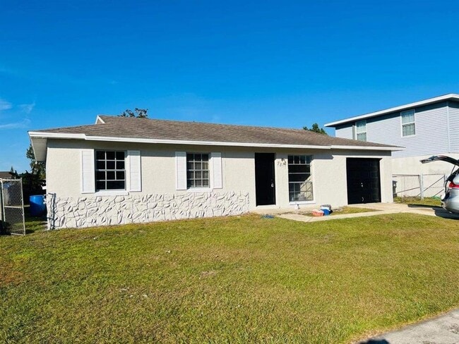 Building Photo - 7811 Tern Dr