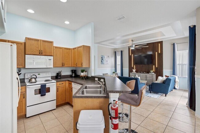 Photo - 730 Brunello Dr