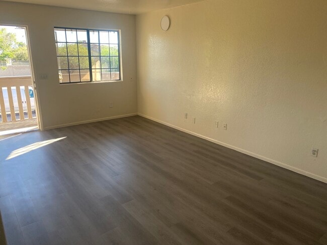 Photo - 2 bed 1 bath for under $1000