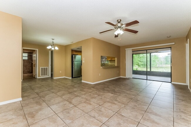 Photo - 7332 Glen Cove Rd