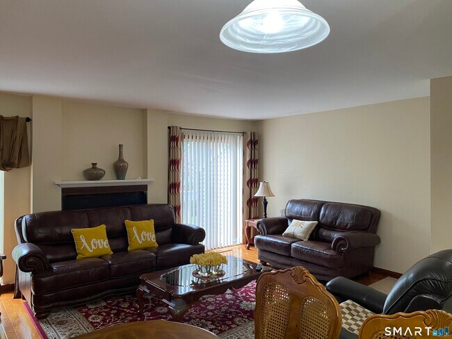 Photo - 60 Padanaram Rd Unit L37