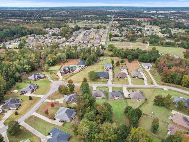 Photo - 4 Bedroom Home in Harvest just outside Mad...