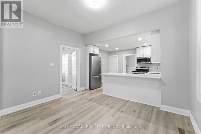 Photo - 266 Beach Rd