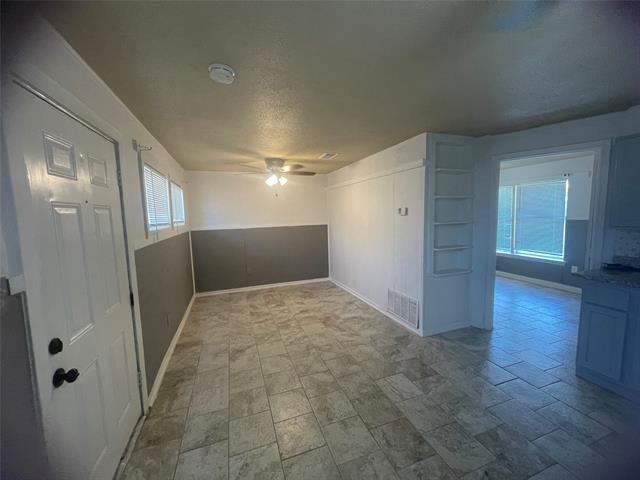 Photo - 8339 White Settlement Rd