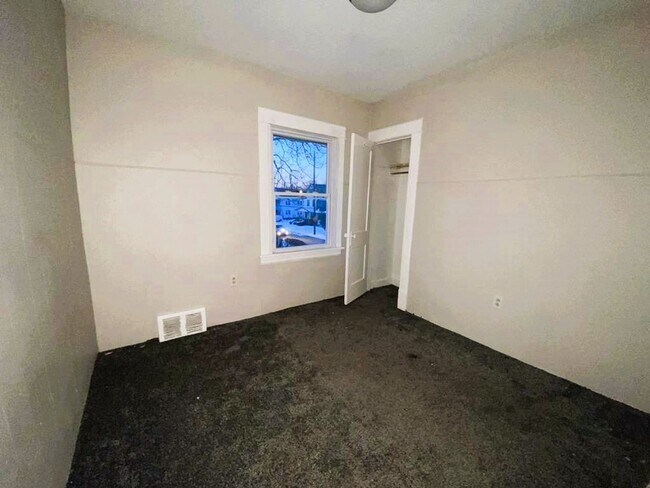 Photo - 12502 Forest Ave Unit 2