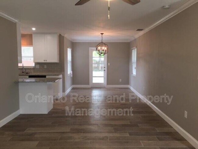 Photo - 2111 Biscayne Dr