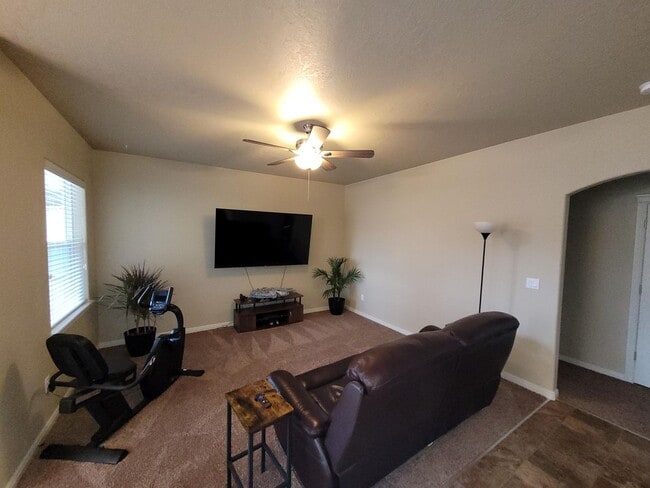 Photo - Dog Friendly Home in Boise!