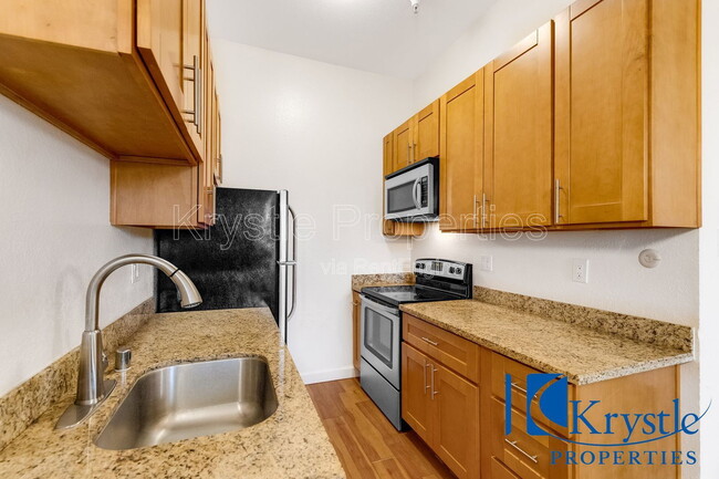 Photo - 300 Virginia St Unit 4