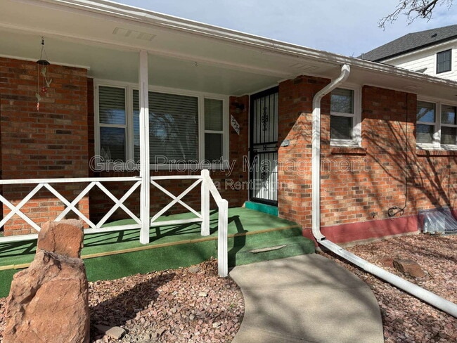 Photo - 2237 Harlan St