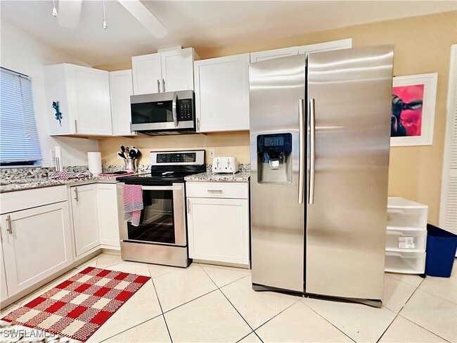 Photo - 671 94th Ave N