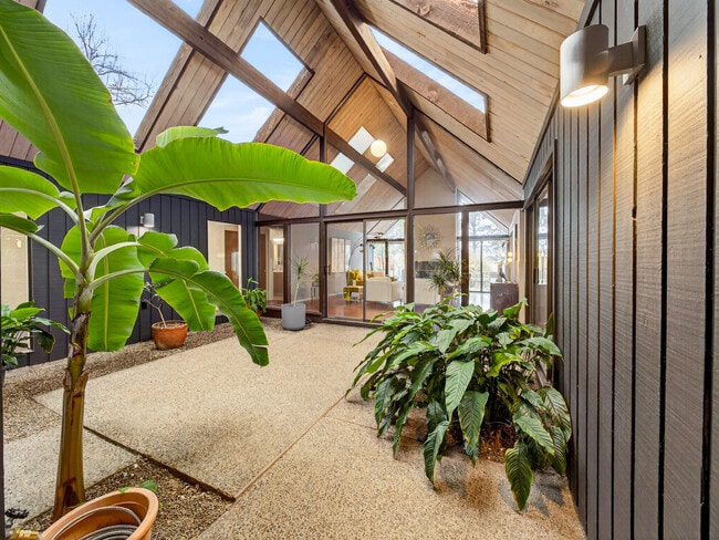 Photo - 10956 SE Azar Dr