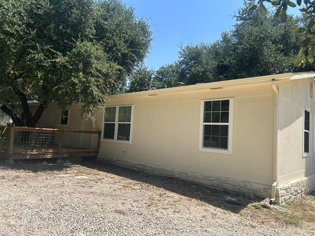 Building Photo - 23393 Nameless Rd Unit 123 Rental
