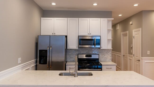 Photo - 2908 N Dawson Ave Unit 1