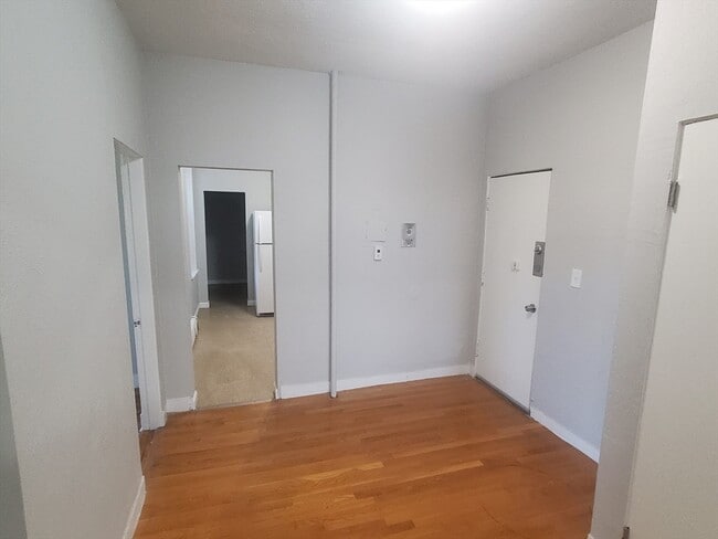 Photo - 4 Abbotsford St Unit 6