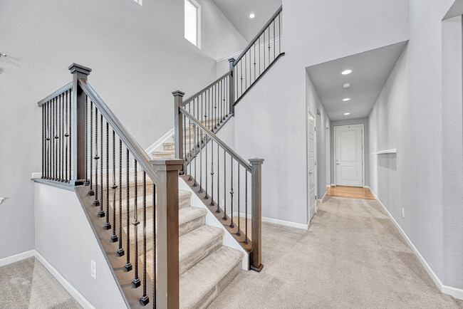 Photo - $2,950.00 - 3 Bedrooms, 2.5 Bathrooms, Single Family Home in Circle Rock with Cozy Fireplace!