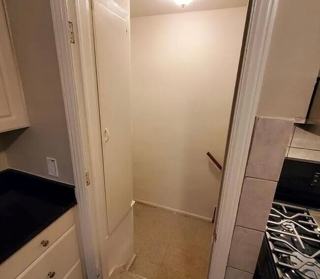 Photo - Welcome Home!!!  Oak Park 3 bedroom brick ranch