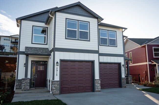 Photo - 5915 Joynak St S